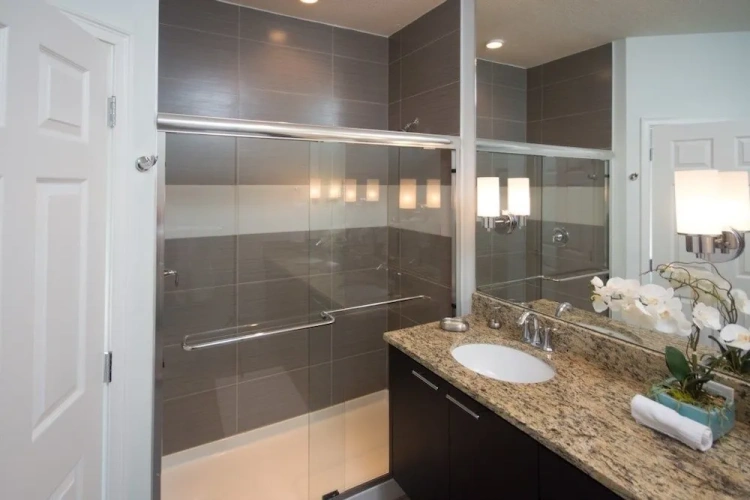 Standard Family room