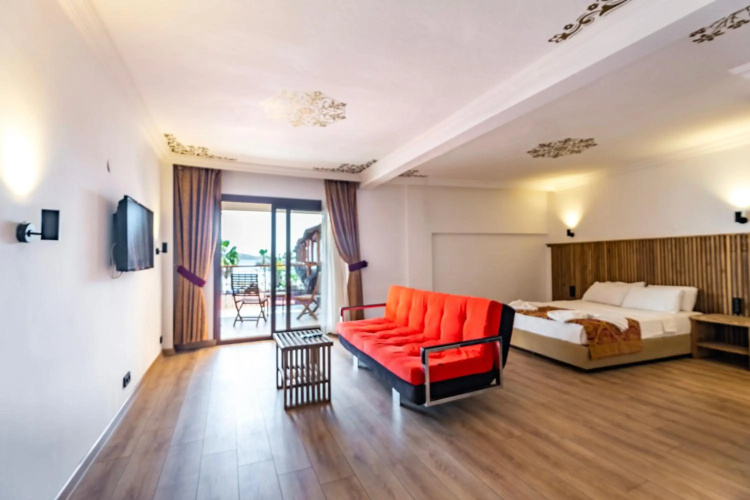 Costa Bitezhan Hotel