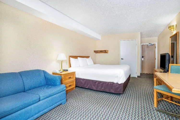 Travelodge by Wyndham Bridgewater photo 7