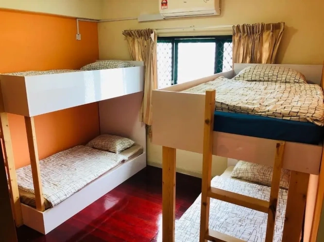 3 Bedrooms Apartment