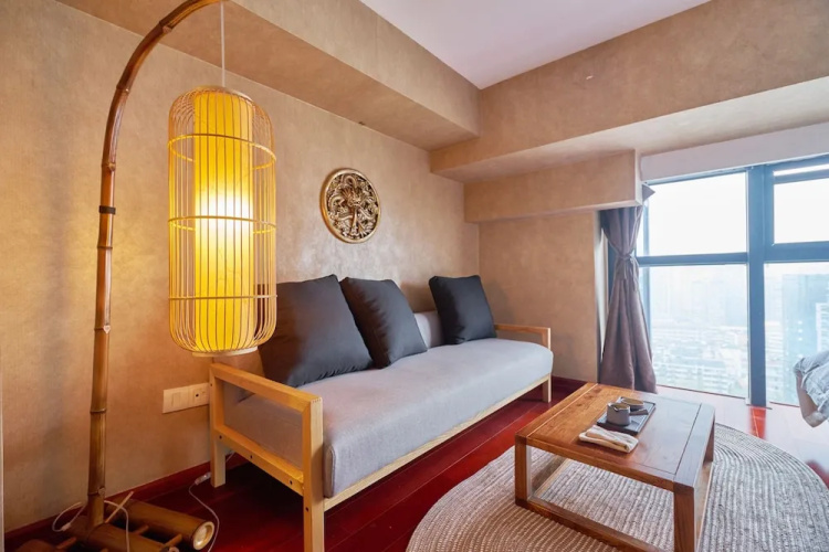 Summer Flower Apartment