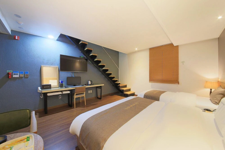 Dobong The Day Hotel