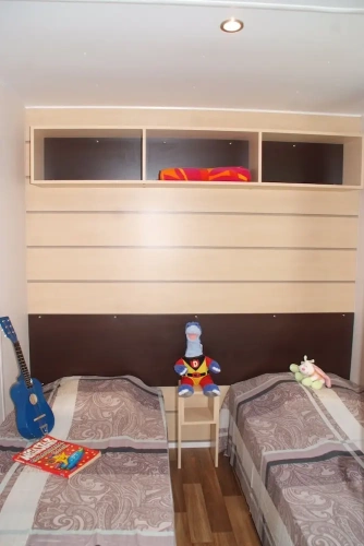 3 Bedrooms Standard Family room