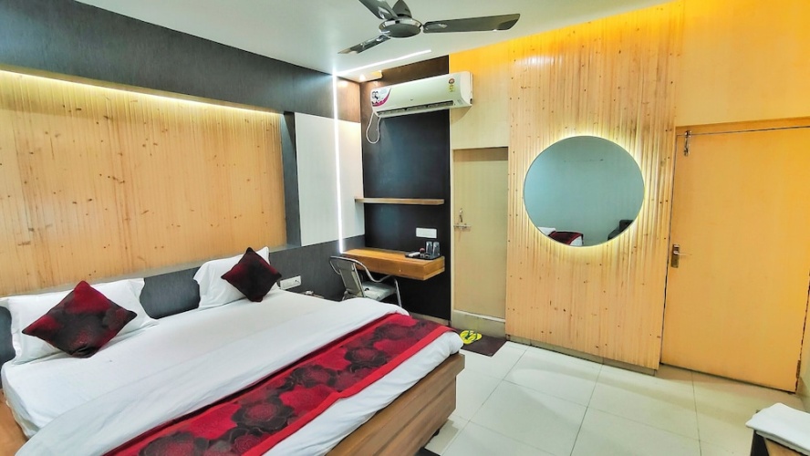 Luxury room