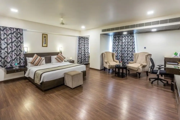 Double Suite