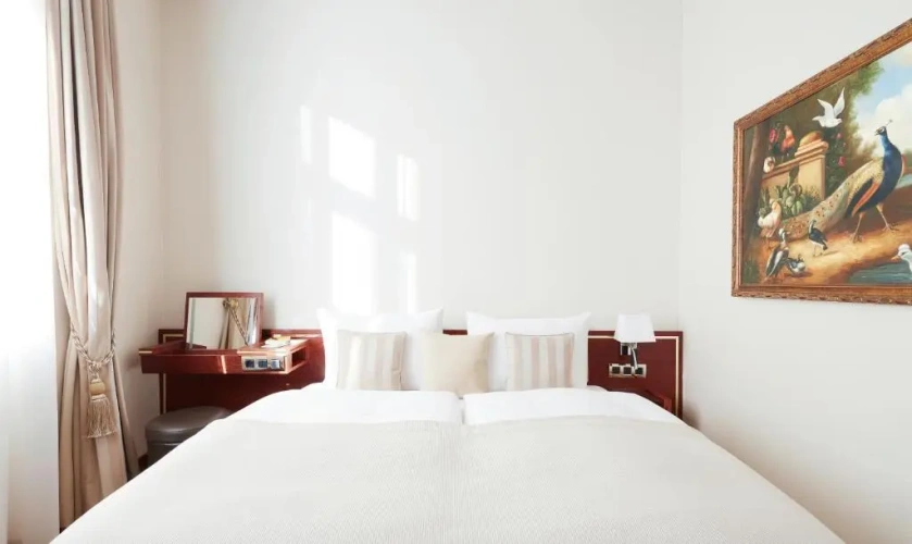 Business Plus Double room