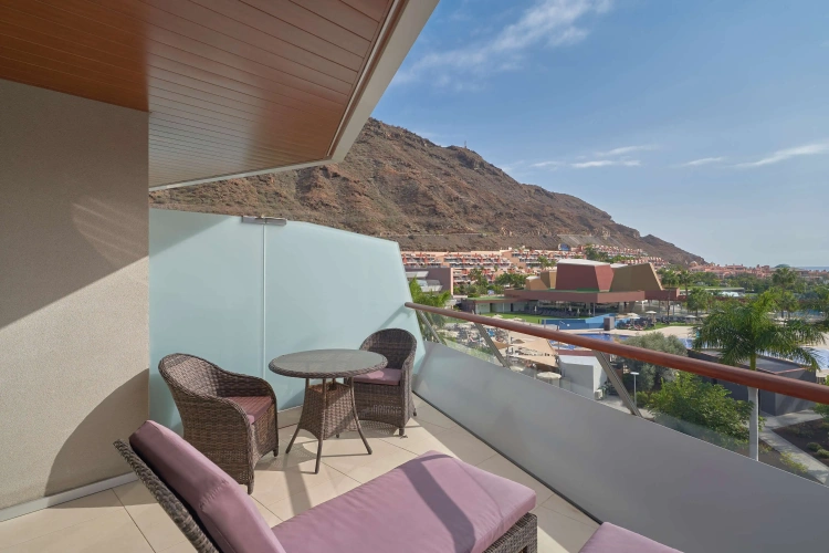 Standard Family room with balcony