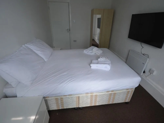 Central Comfort Rooms