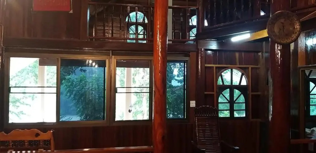 Ratmanee House