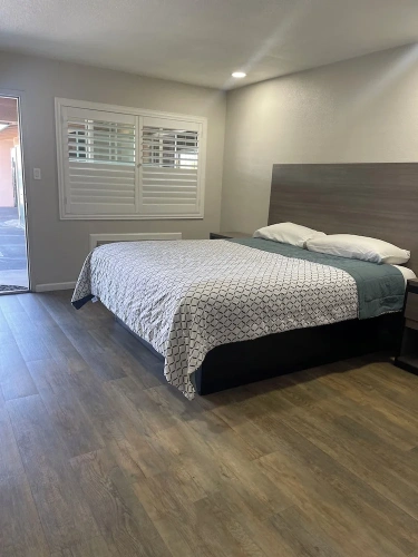 Economy Quadruple room
