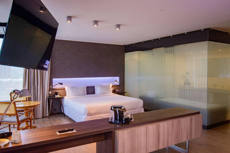 Radisson Blu Plaza El Bosque Santiago