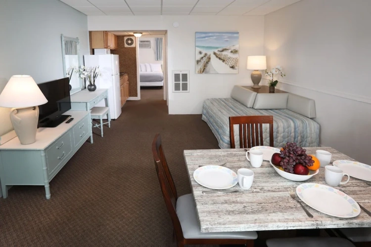 Deluxe Suite