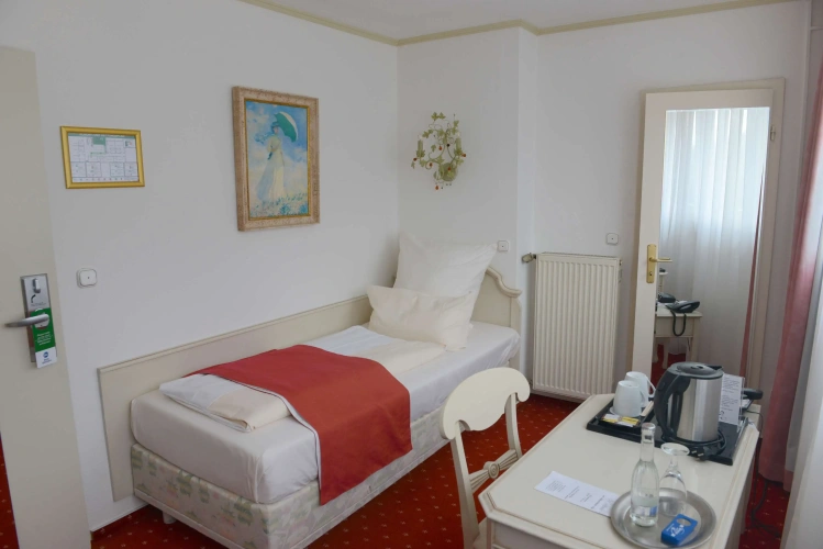 Economy Single room