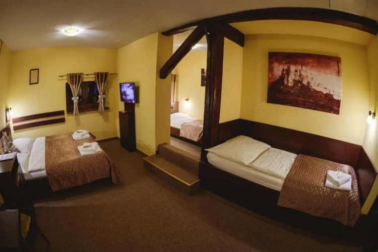 Standard Quadruple room