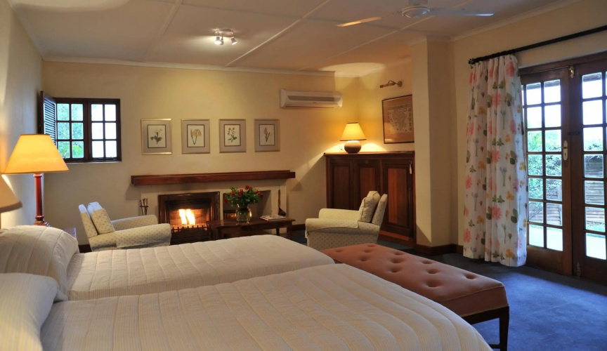 Coach House Hotel & Spa