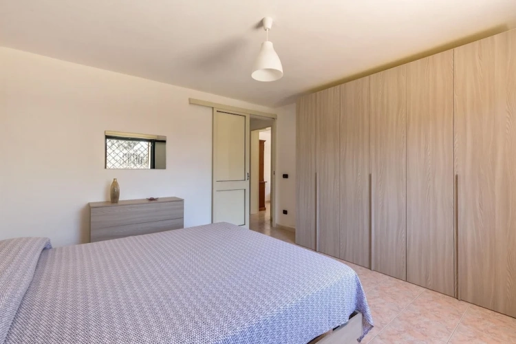 3 Bedrooms Cottage