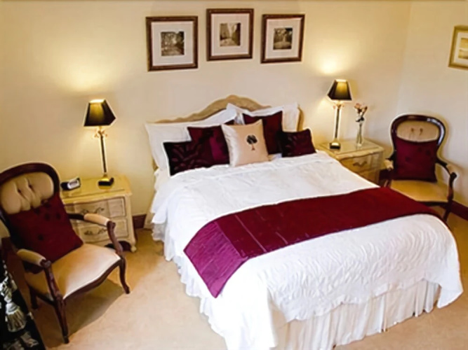 Arden Country House