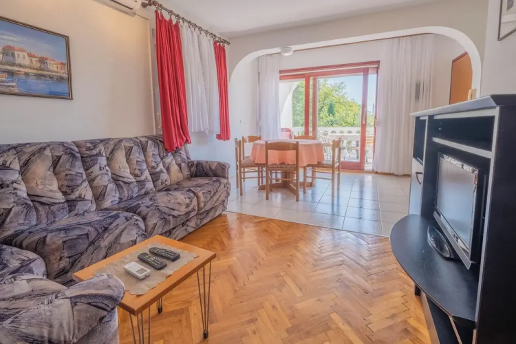 Apartment Miskic 1