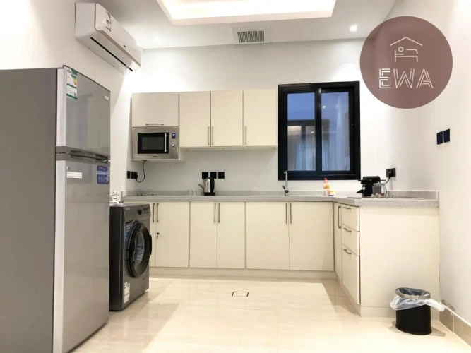 3 Bedrooms Apartment