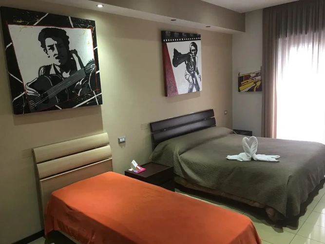 Deluxe Triple room with balcony