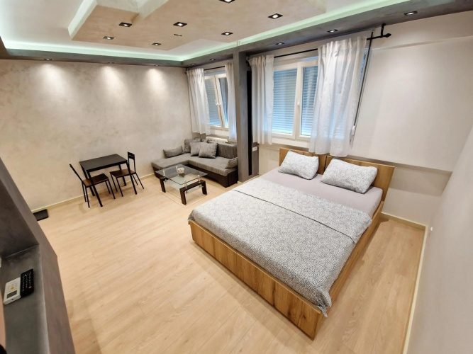 Apartmani Paku