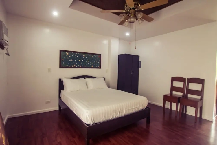 Standard Double room with balcony and with partial ocean view