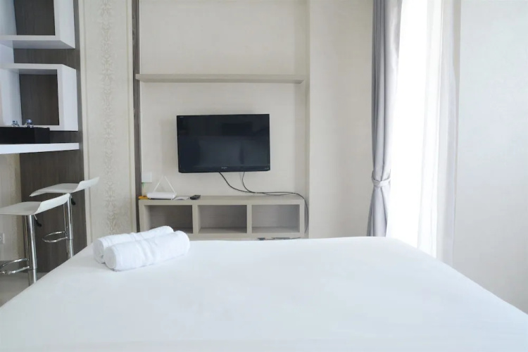 Minimalist Studio The Oasis Apartment Lippo Cikarang