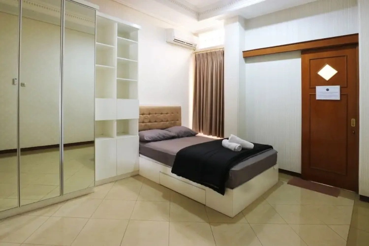 Guest rooms