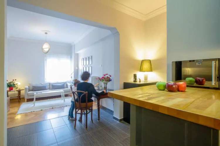 Acropolis Now! 2BR in central Athens