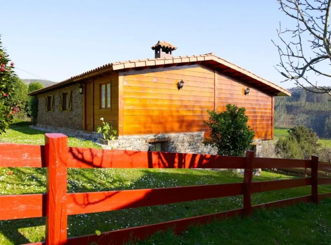 3 Bedrooms Cottage