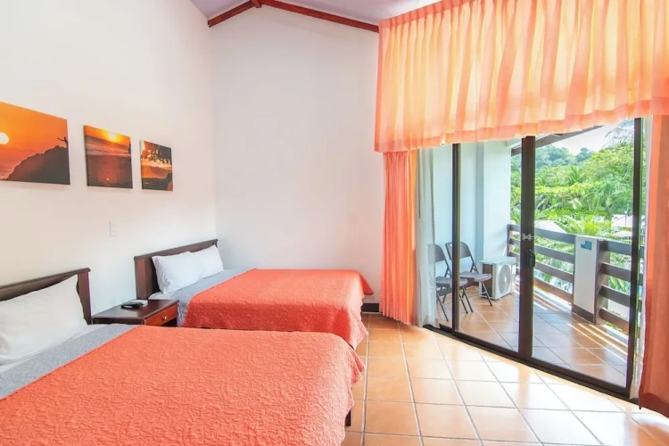 Standard room with balcony and with view