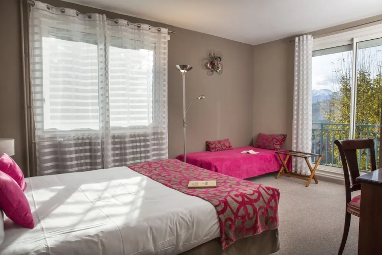 Comfort room
