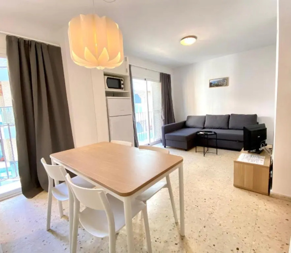 Apartamentos La Costera