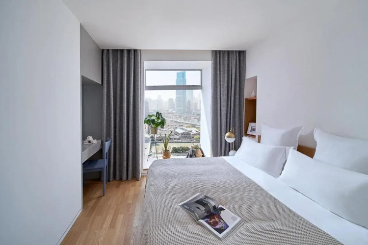 base SUHE Serviced Apartment