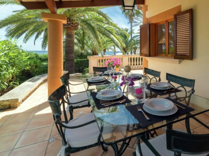 Villa