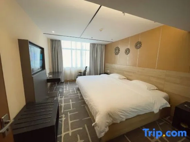 Luxury Suite