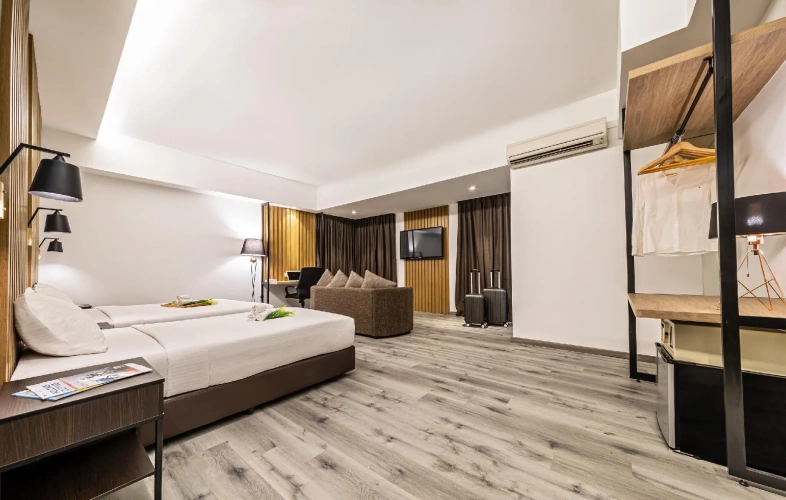 Deluxe Family room