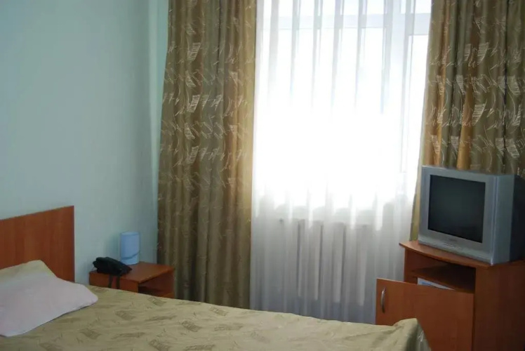 Aka Hotel