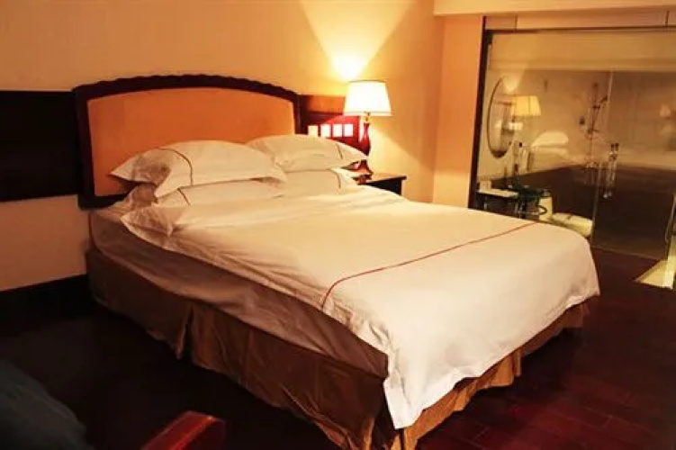 Tianyi Hotel