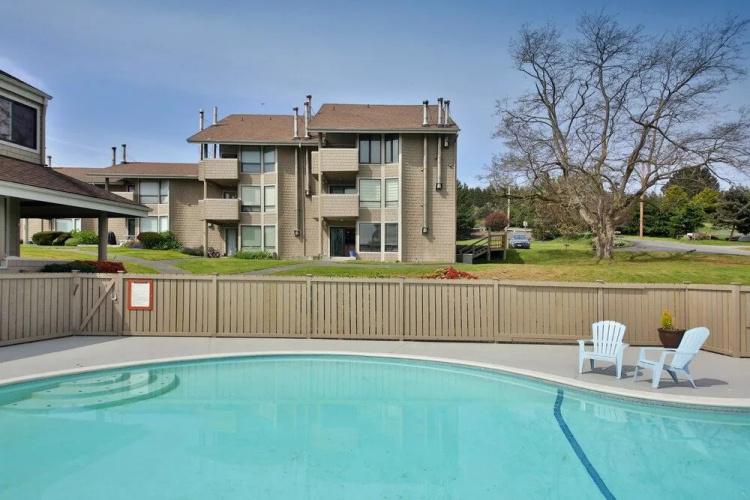 Mutiny Bay Condo
