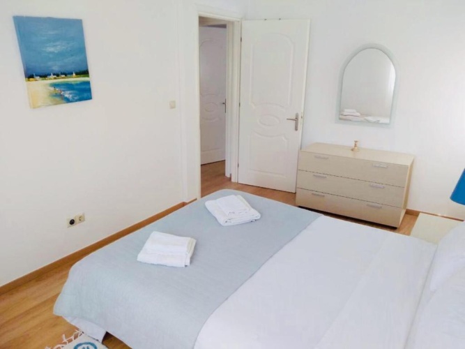 3 Bedrooms Cottage