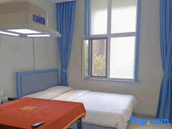 Bed in Dorm