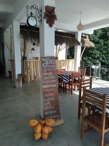 Dewy Arena Hotel