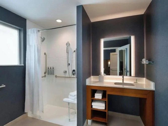 1 Bedroom Double Suite