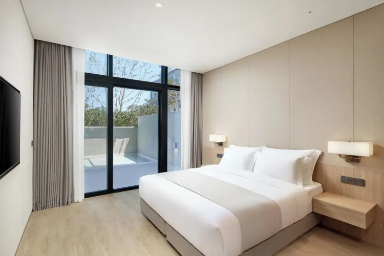 Shillamonogram Gangneung Residence