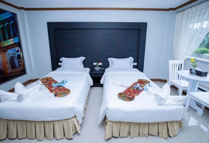 Deluxe Twin room
