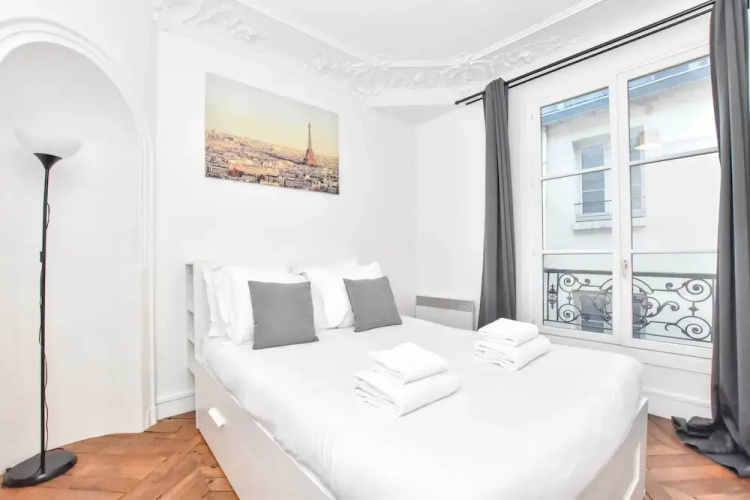 Charming Flat -2br/6p- Montorgueil