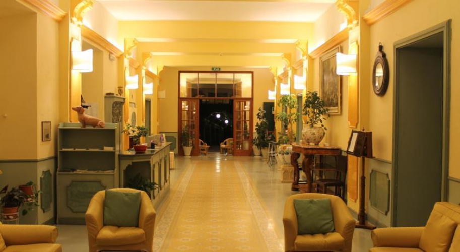 Hotel Croce Di Savoia