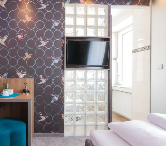 Stay-Inn Boardinghouse