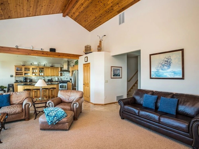Surfside Getaway 3 Bedroom Home